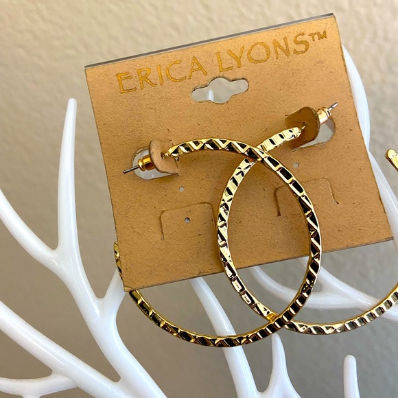 NEw! Erica Lyons Gold Tone Fashion Hoops Pierced Earrings - Picture 4 of 6